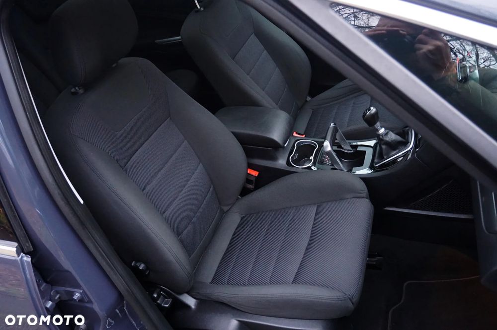 Ford S-Max 2.0 TDCi Titanium - 23