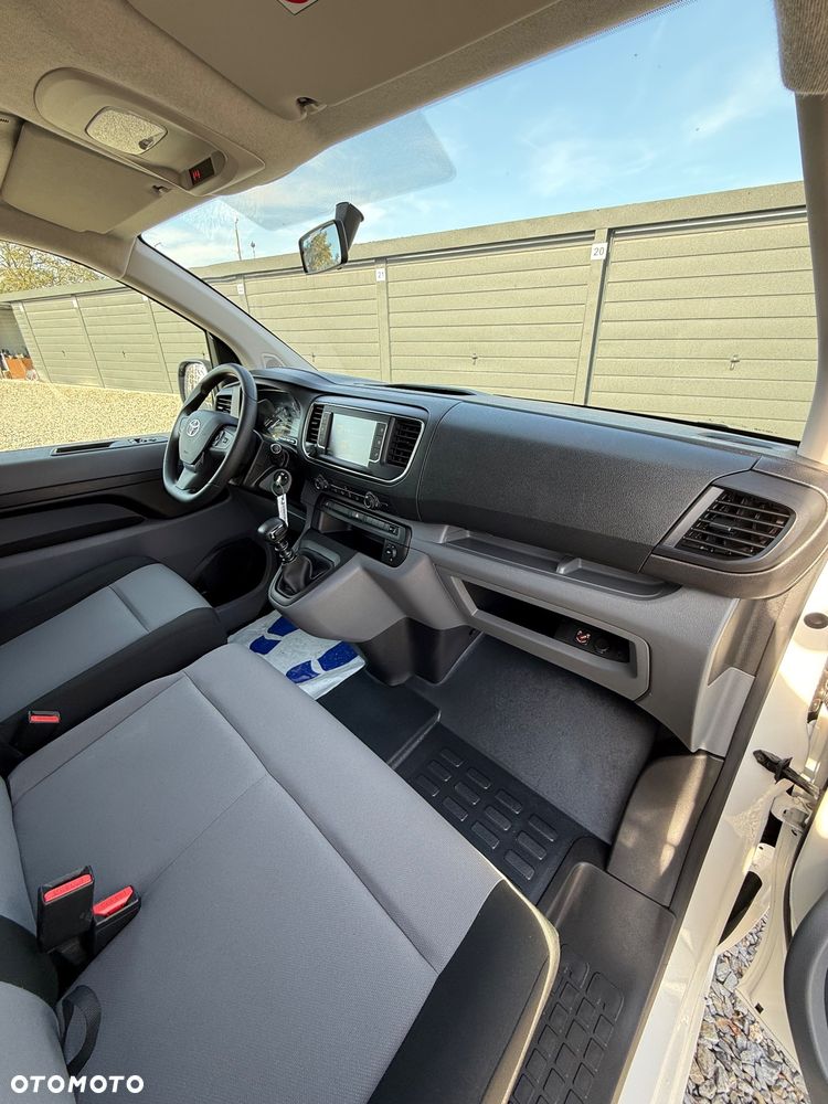 Toyota ProAce - 23