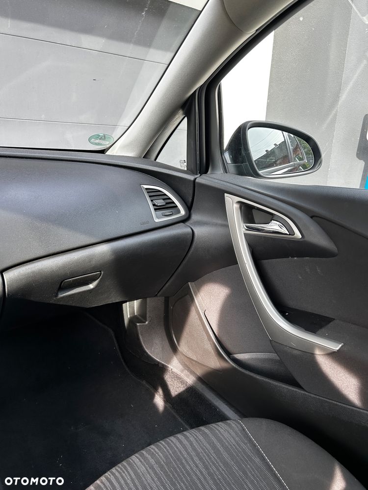 Opel Astra 1.4 - 16