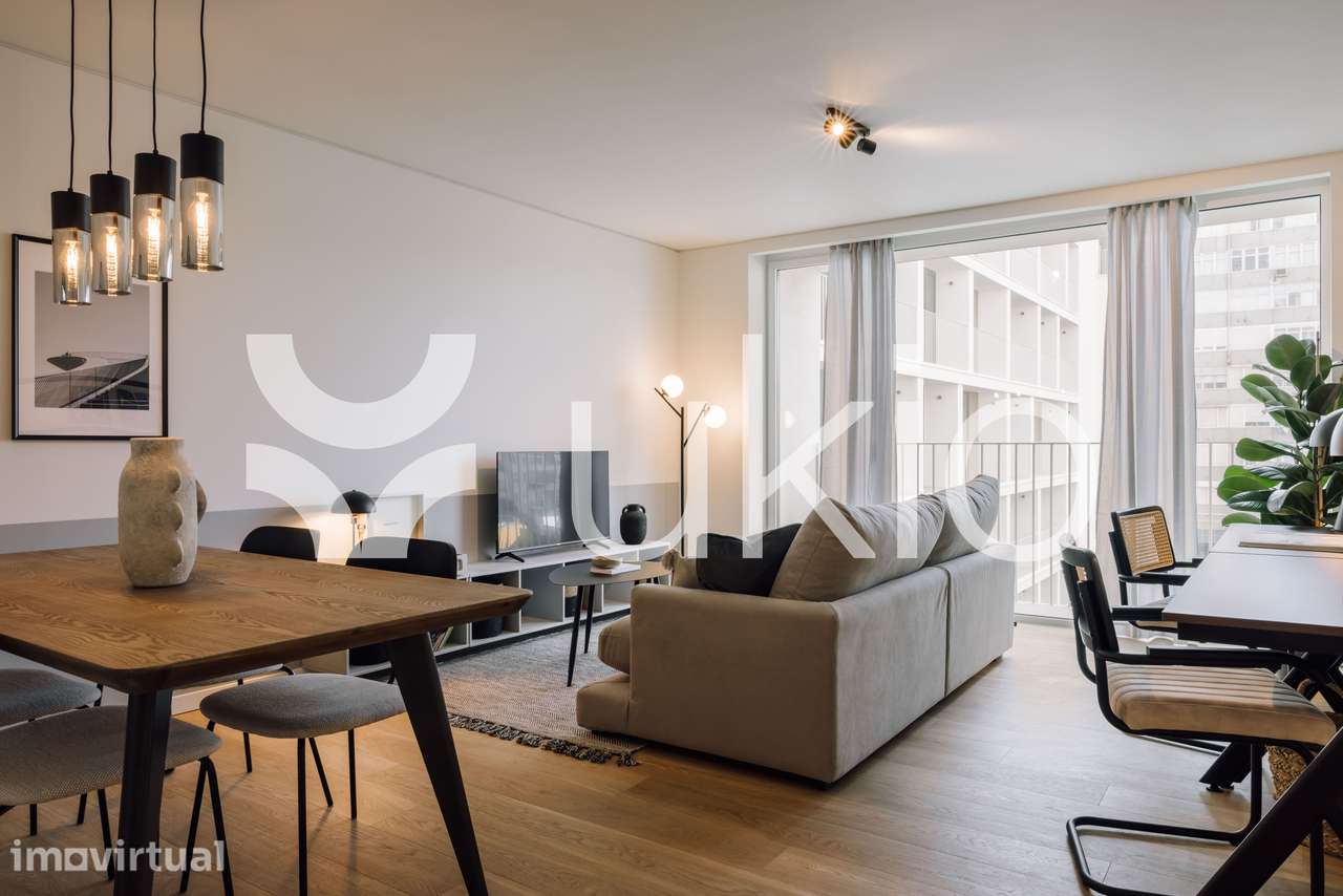 Apartamento T2 com piscina em Av. de Roma - Campo Pequeno - Grande imagem: 2/22