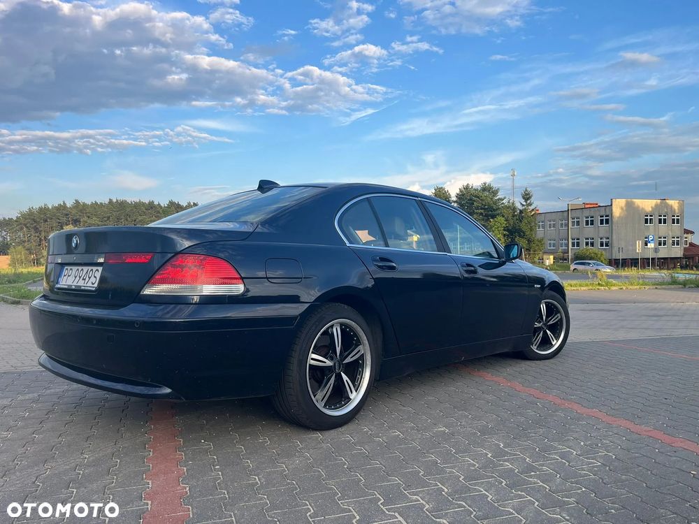 BMW Seria 7 740d - 2