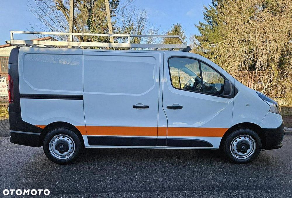 Renault Trafic - 12