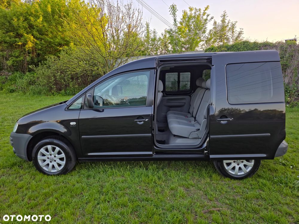 Volkswagen Caddy 1.6 Familie (5-Si.) - 2