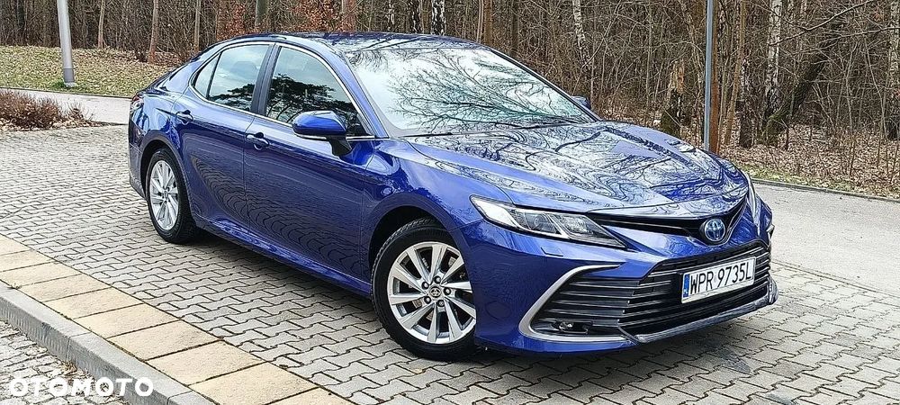 Toyota Camry 2.5 Hybrid Comfort CVT - 3