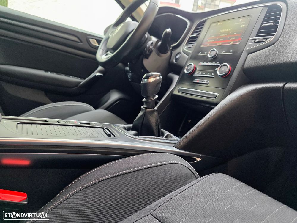 Renault Mégane 1.3 TCe Limited - 37