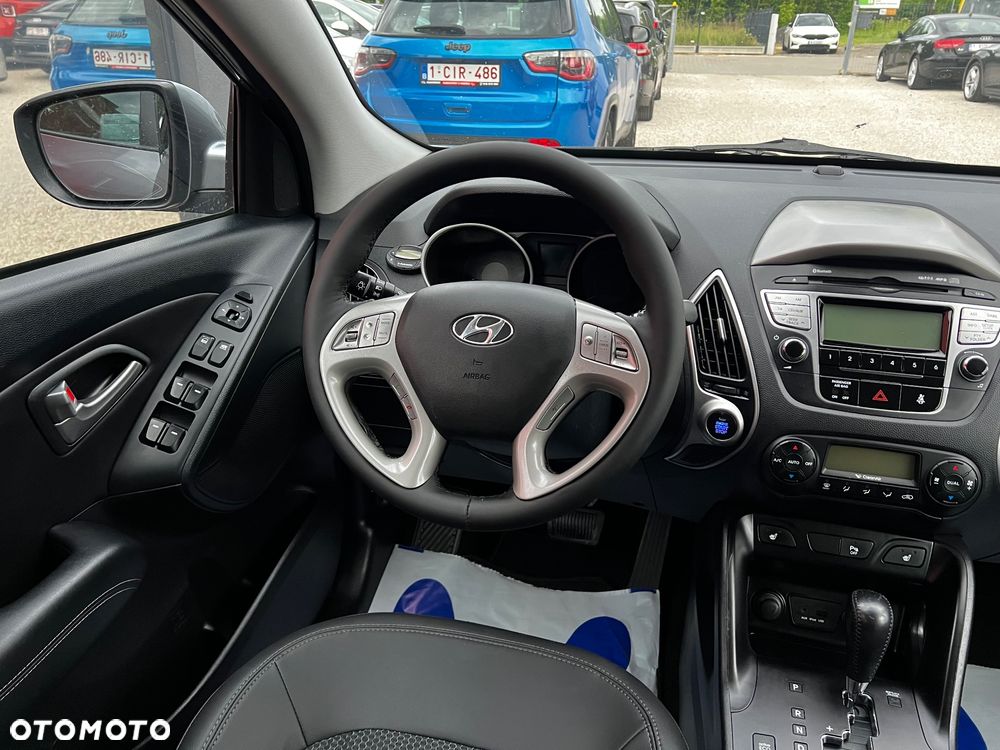 Hyundai ix35 2.0 CRDi 4WD Automatik Premium - 17