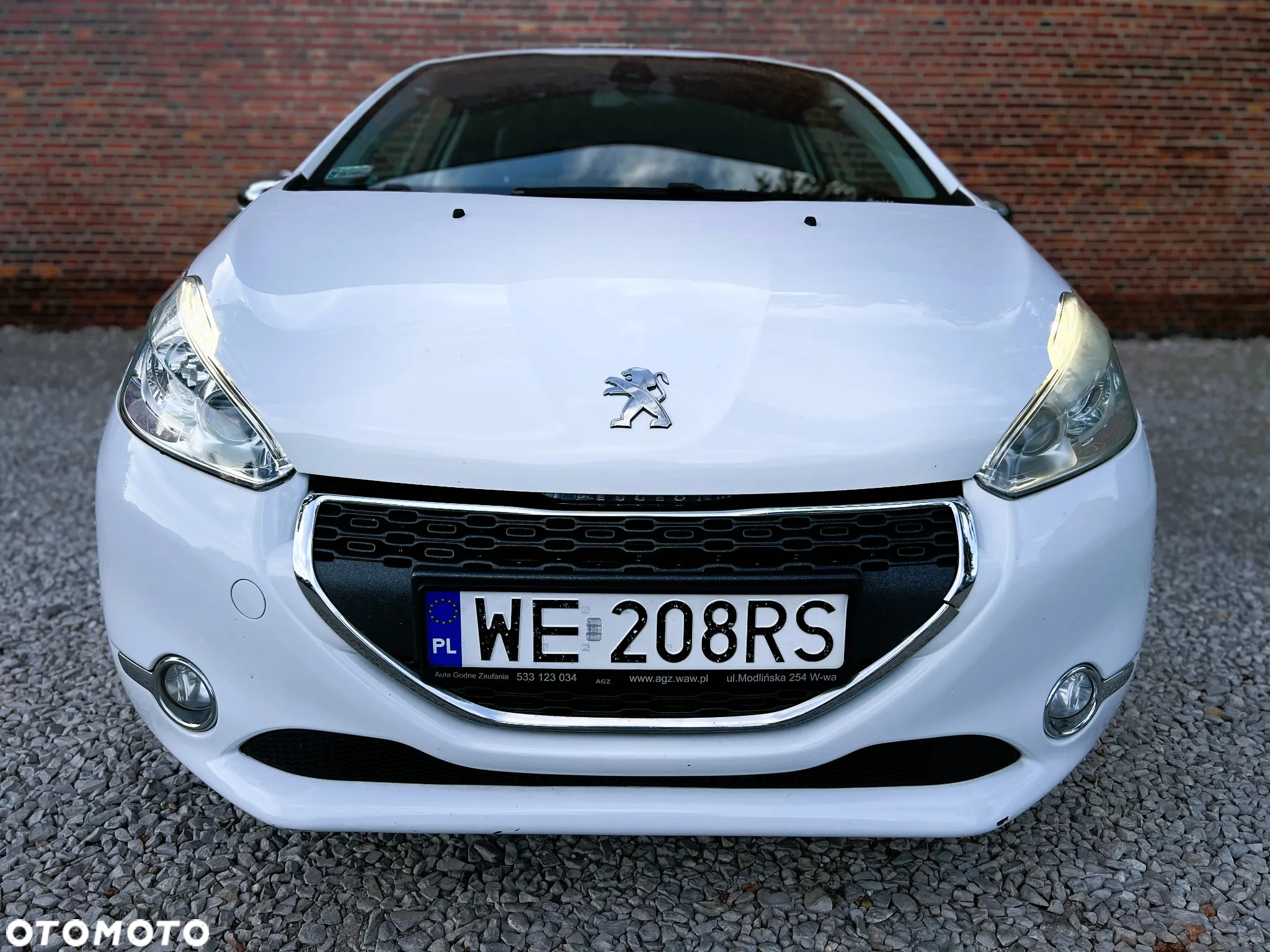 Peugeot 208 1.6 THP Allure - 31