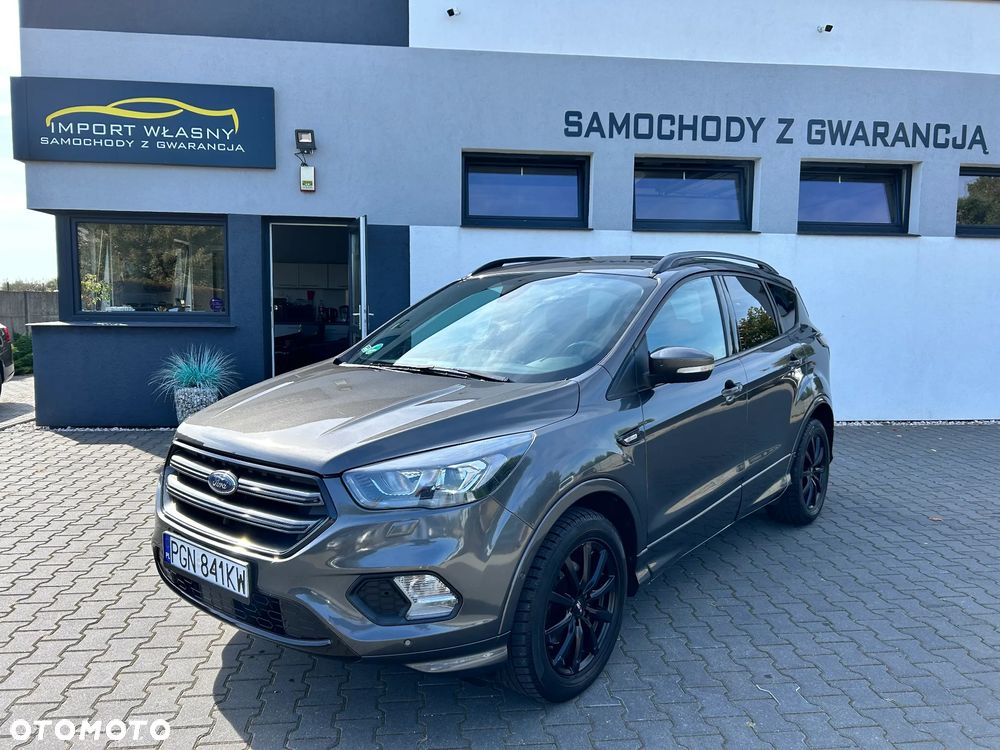 Ford Kuga 1.5 EcoBoost 2x4 ST-Line - 2