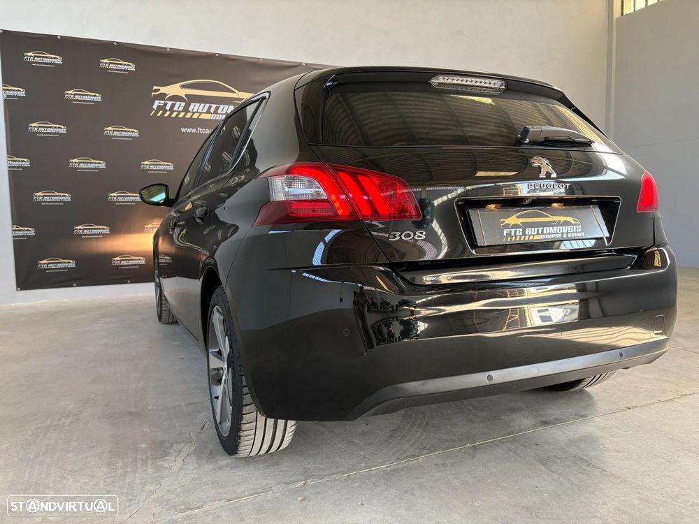 Peugeot 308 1.2 PureTech Style J17 - 5