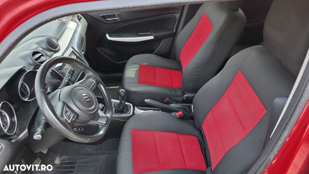 Suzuki Swift 1.2 Dualjet 12V MHEV Passion - 2