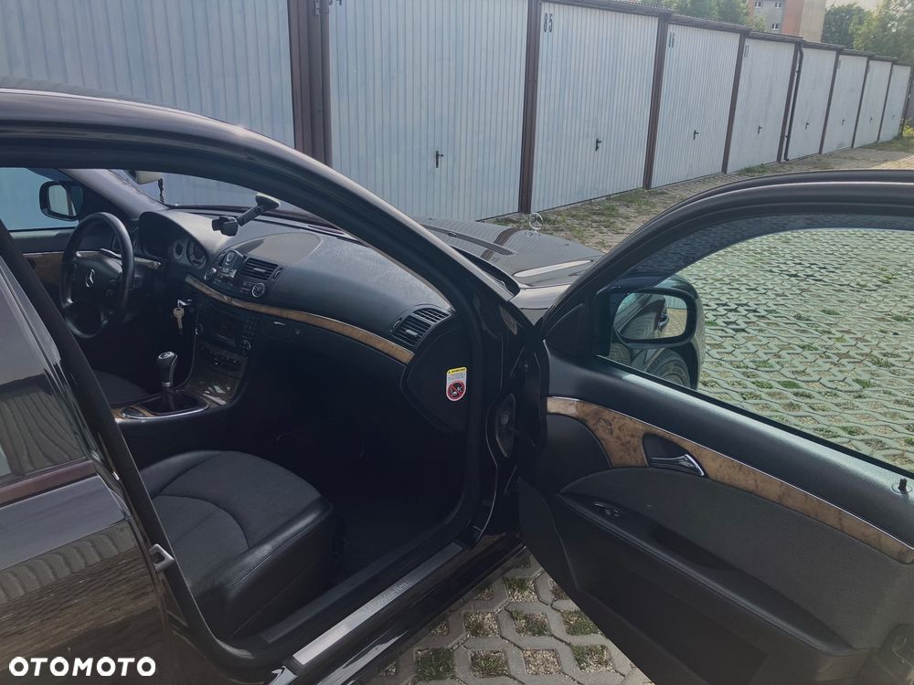 Mercedes-Benz Klasa E 200 Kompressor Avantgarde - 12