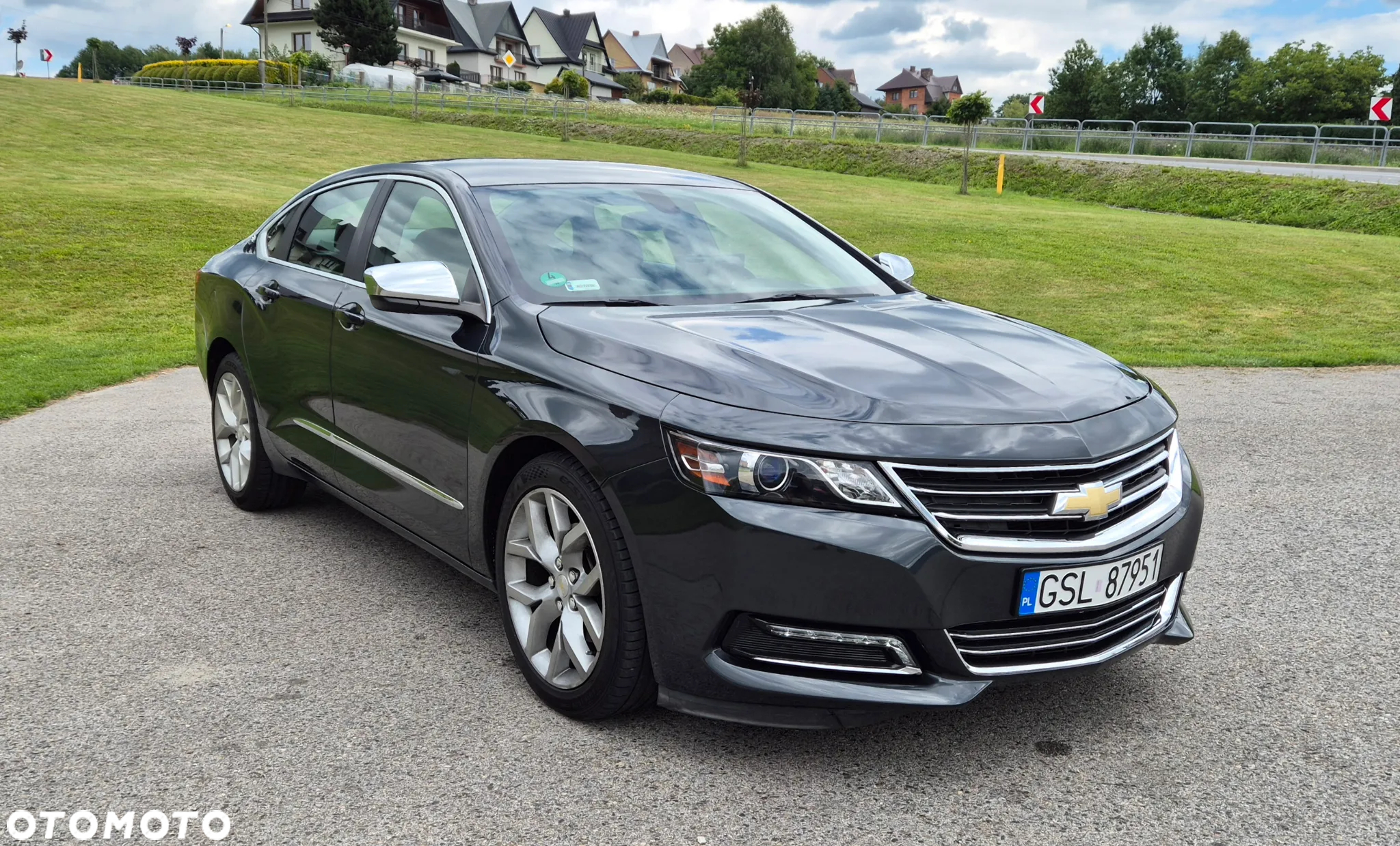Chevrolet Impala - 4