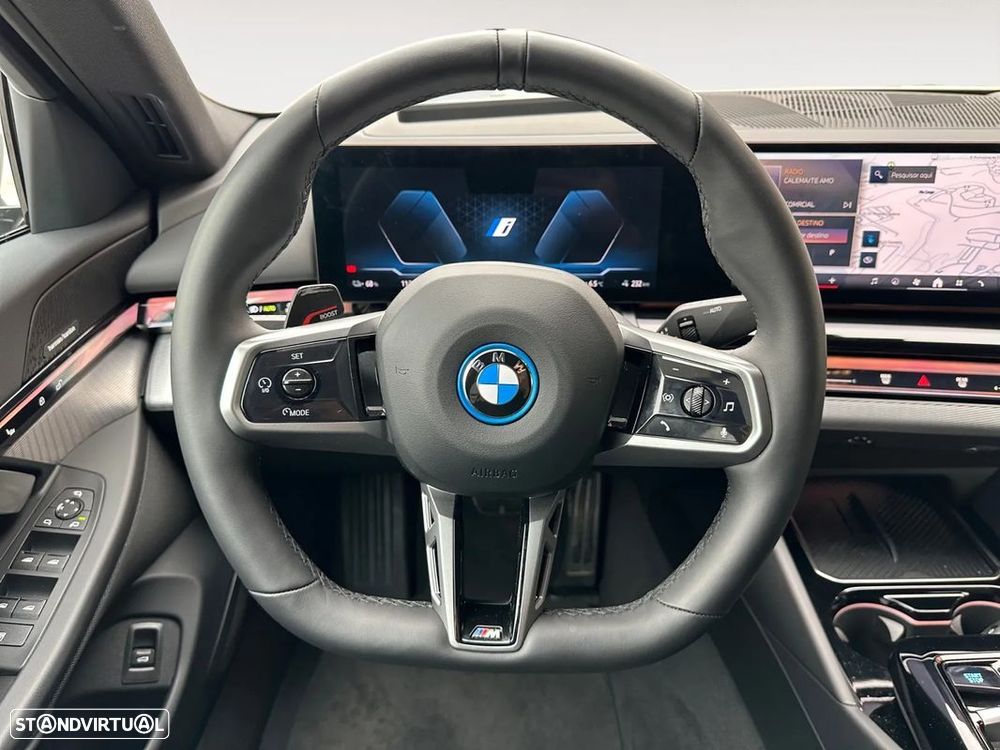 BMW i5 eDrive40 Pack Desportivo M - 13