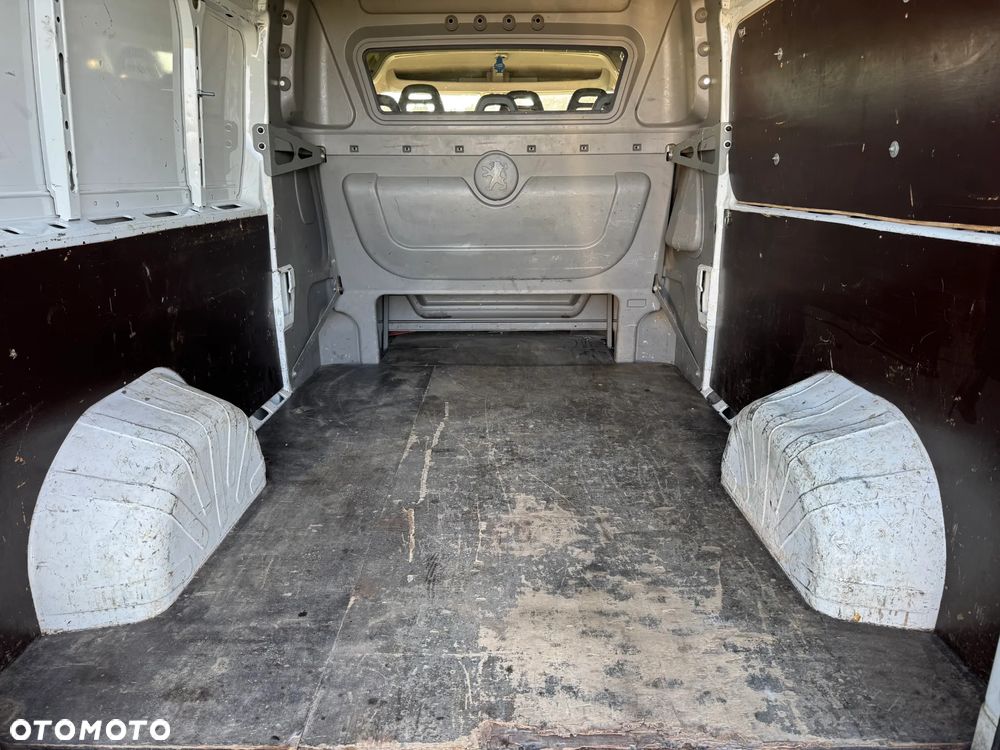 Peugeot Boxer HDi 333 L2H2 Standard - 25