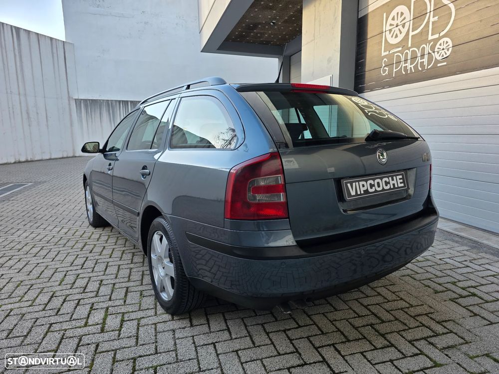 Skoda Octavia Break 1.9 TDi Sportline - 28
