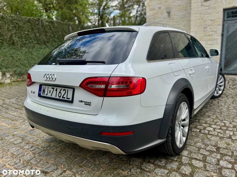 Audi A4 Allroad - 4