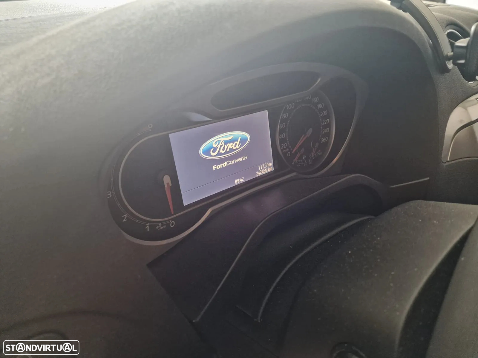 Ford S-Max 1.8 TDCi Titanium 7L - 9