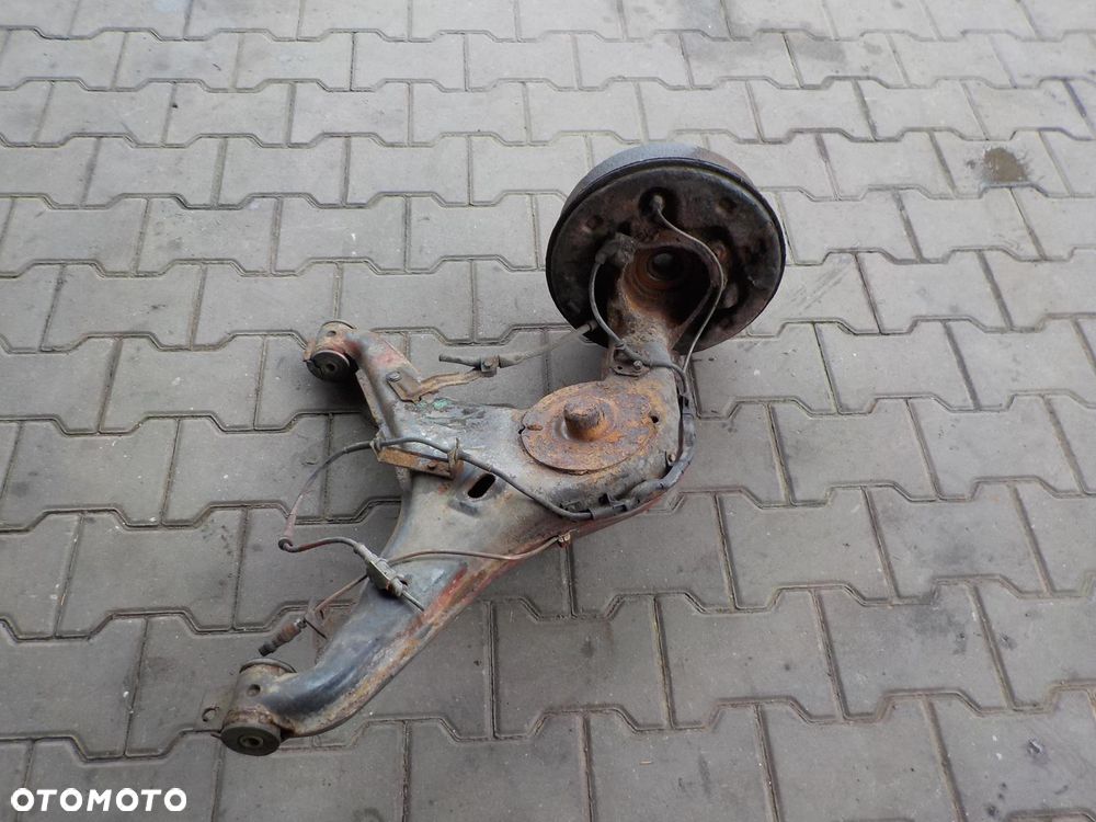 VW T4 90-95 WAHACZ LEWY PRAWY TYŁ BĘBEN - 15