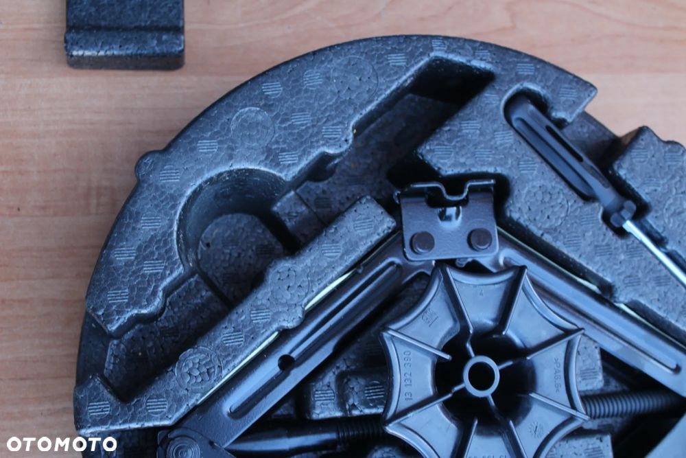 KOŁO ZAPASOWE DOJAZDOWE ZAPAS ZESTAW KLUCZ LEWAREK STYROPIAN OPEL ASTRA J KOMBI 16 CALI 5x105 ET39 205/60/16 - 11