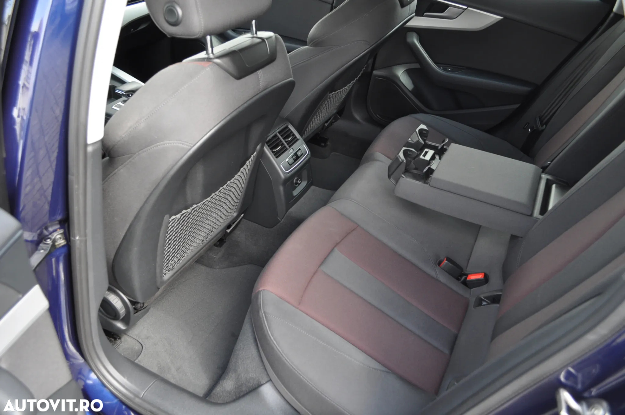 Audi A4 Avant 2.0 40 TFSI MHEV S tronic Advanced - 22