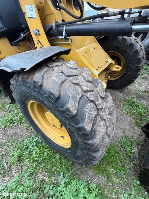 Caterpillar 908 M - 9