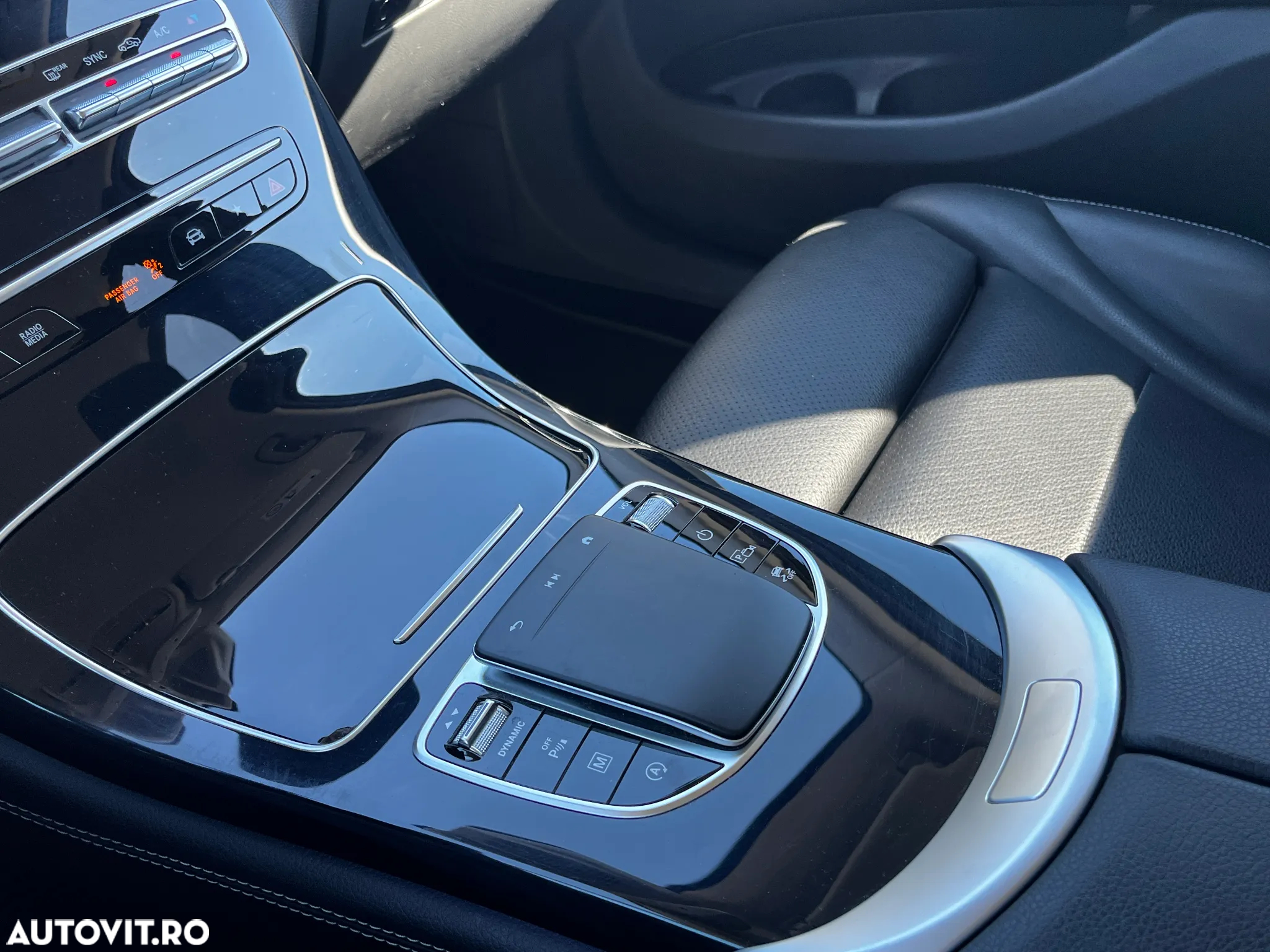 Mercedes-Benz GLC 220 d 4Matic 9G-TRONIC - 20