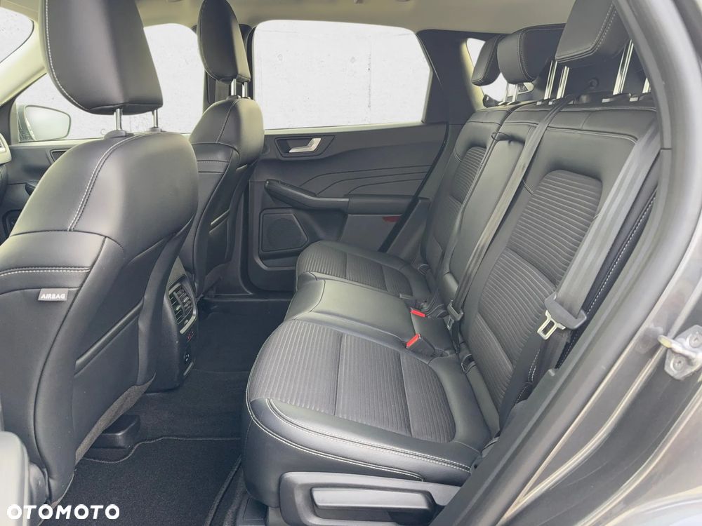 Ford Kuga 2.5 FHEV AWD Titanium X - 10