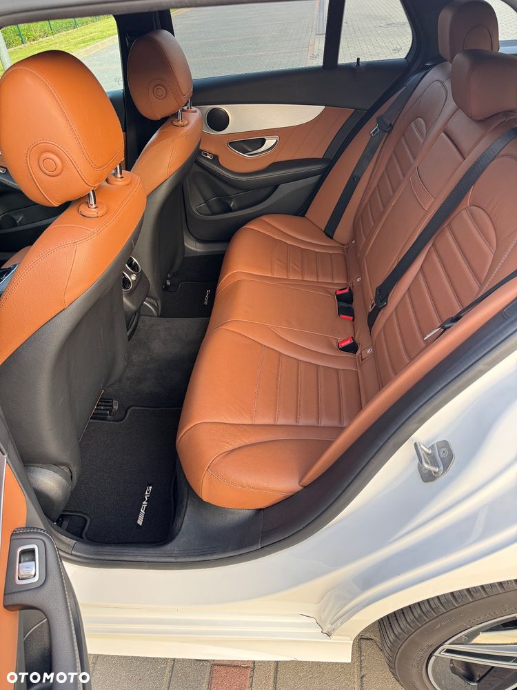 Mercedes-Benz Klasa C 200 d 9G-TRONIC AMG Line - 15