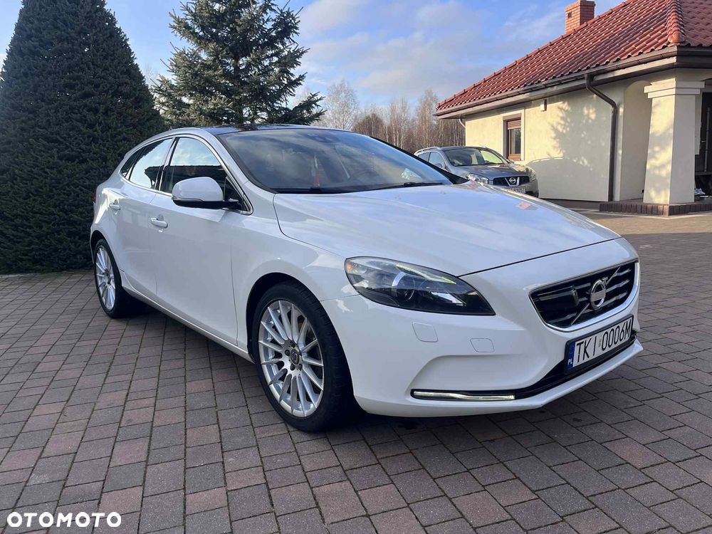 Volvo V40 D2 Momentum - 6
