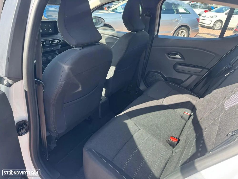 Dacia Sandero 1.0 TCe Essential - 16