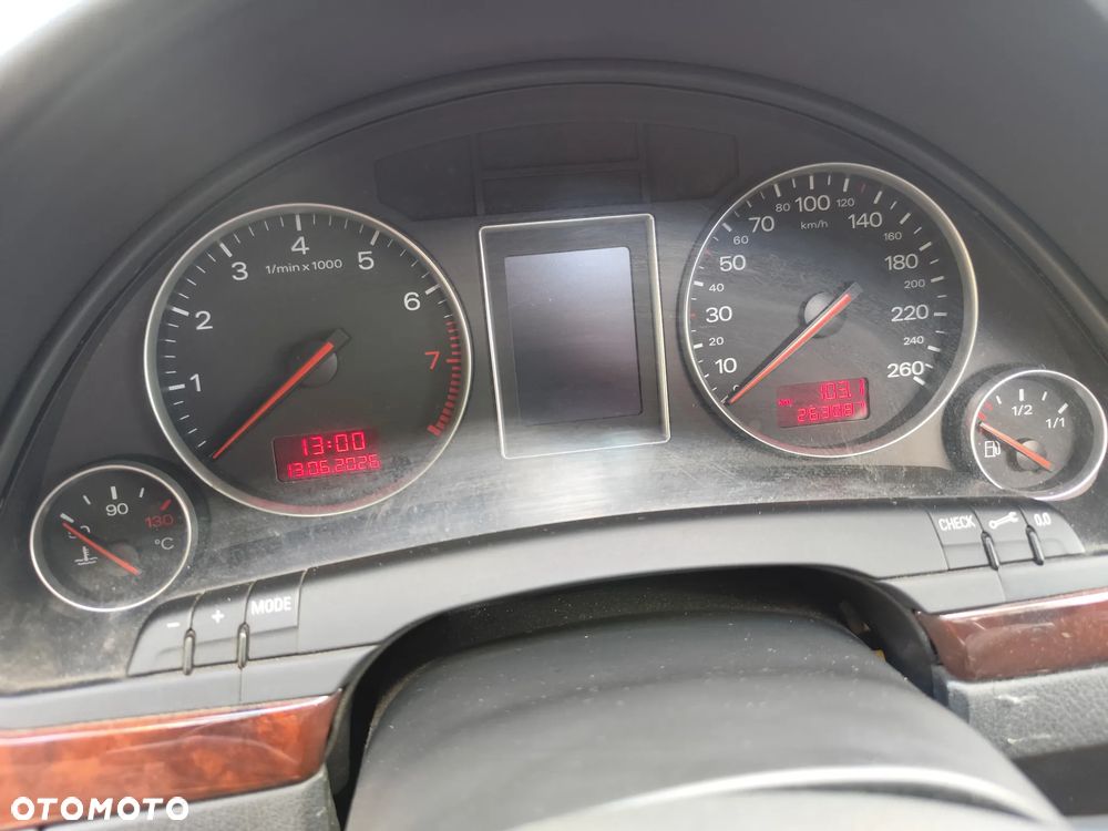 Audi A4 Avant - 5