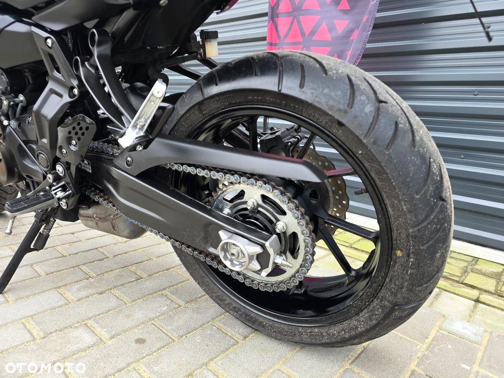 Yamaha MT - 7