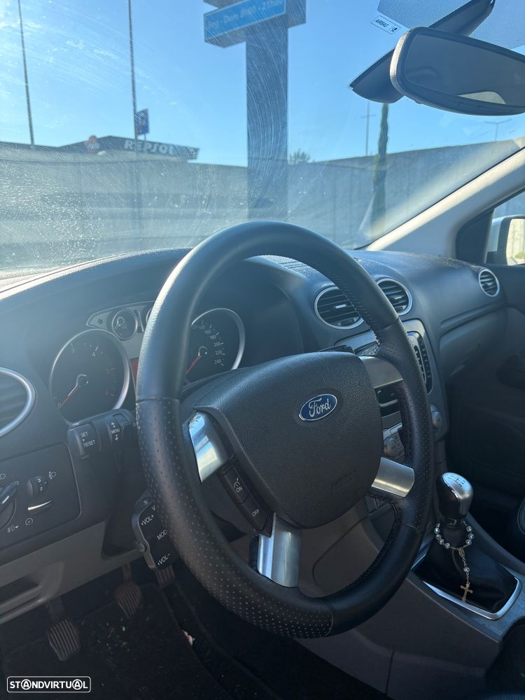 Ford Focus SW 1.6 TDCi Titanium - 8