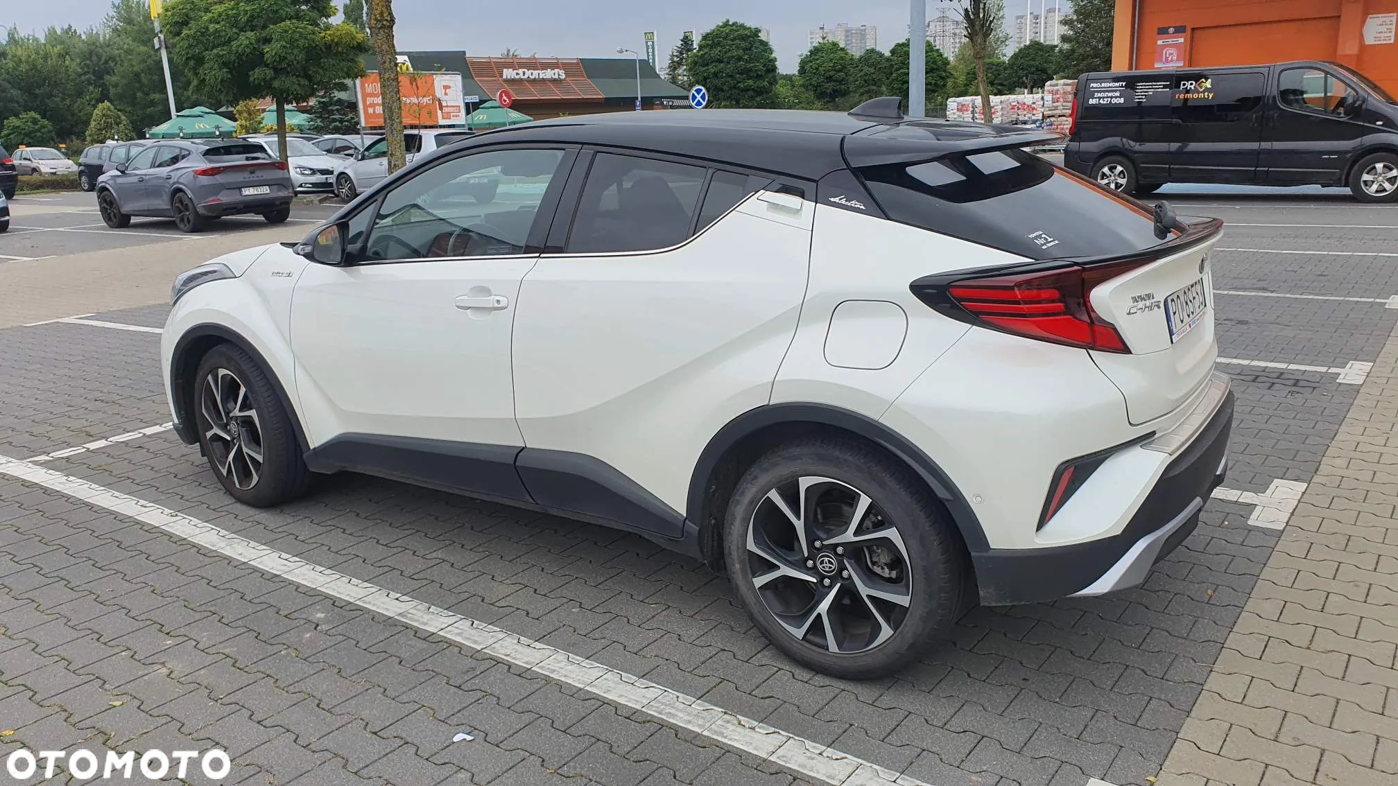 Toyota C-HR 2.0 Hybrid Selection - 2
