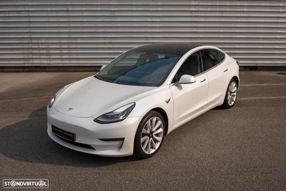 Tesla Model 3 AWD Dual Motor Performance - 1