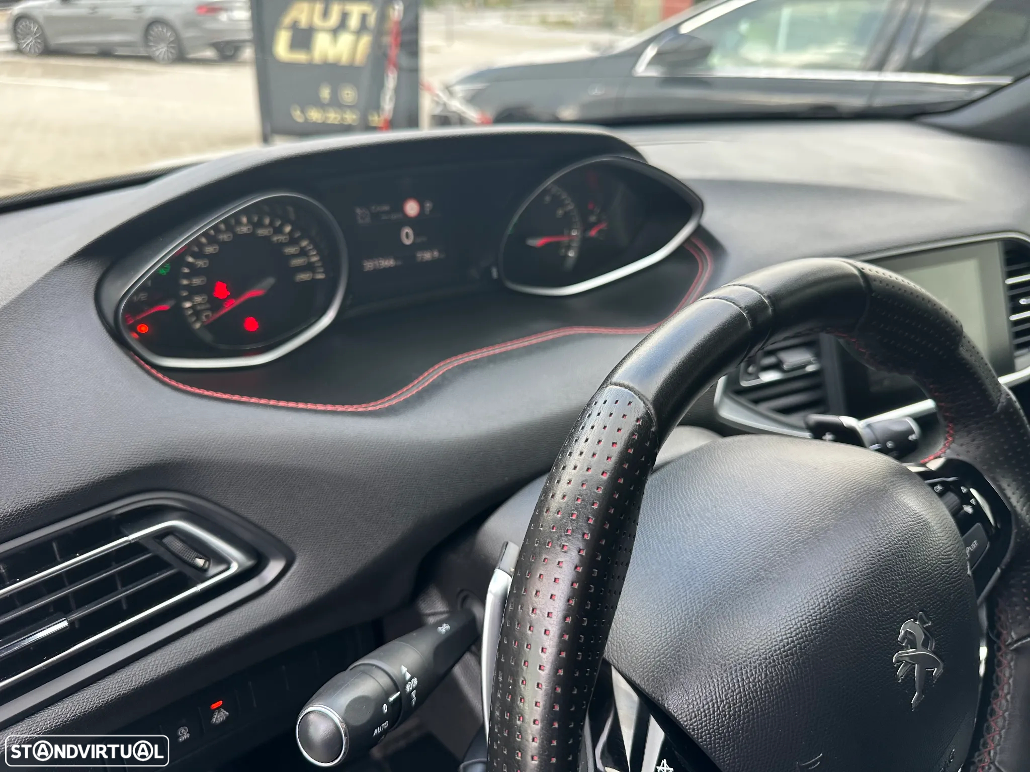 Peugeot 308 PureTech 130 EAT8 GT - 13