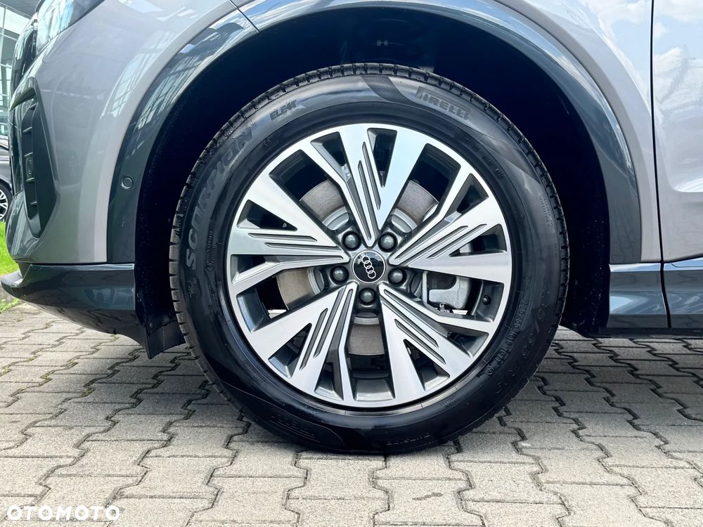 Audi Q4 e-tron 45 82kWh - 9