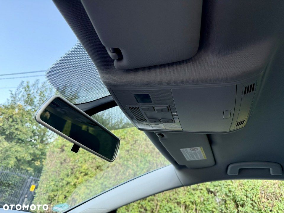 Volkswagen Golf 1.4 TSI (BlueMotion Technology) Highline - 28