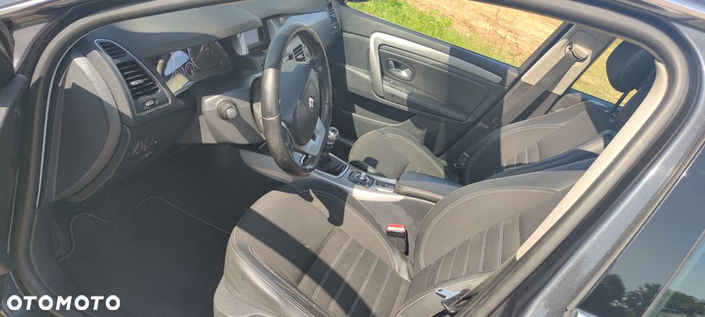 Renault Laguna 2.0 dCi Bose Edition - 14