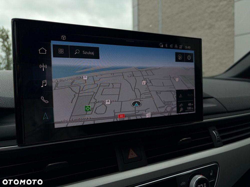 Audi A4 Limousine - 32