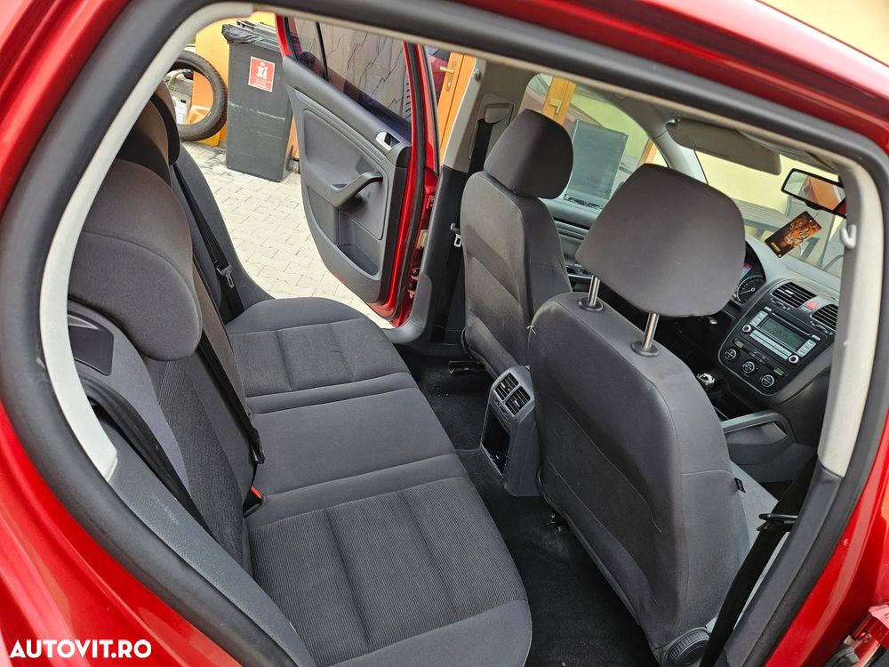 Volkswagen Golf 1.6 Comfortline - 5