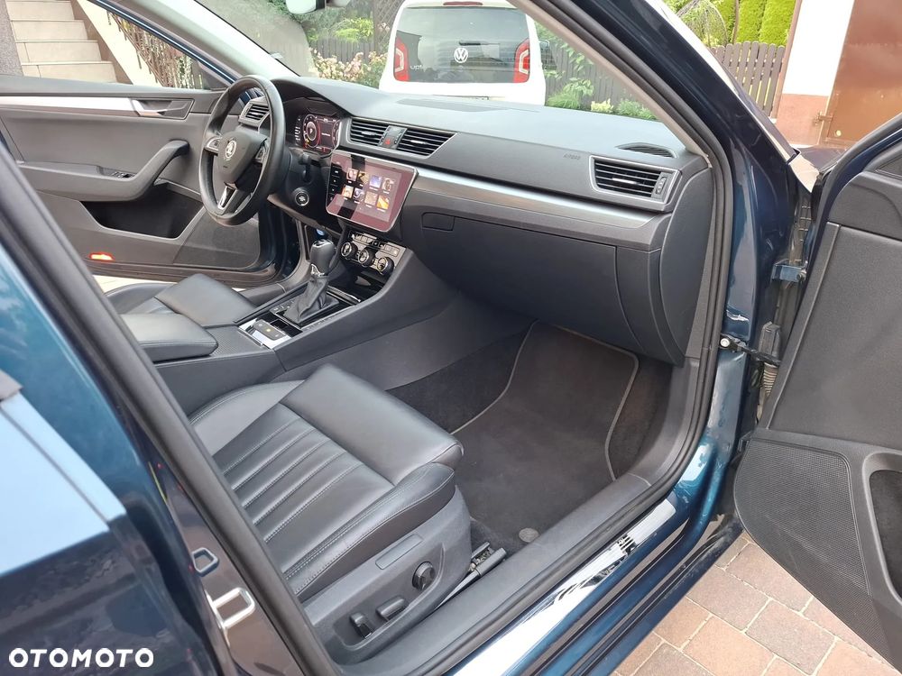 Skoda Superb 2.0 TDI DSG Style - 11