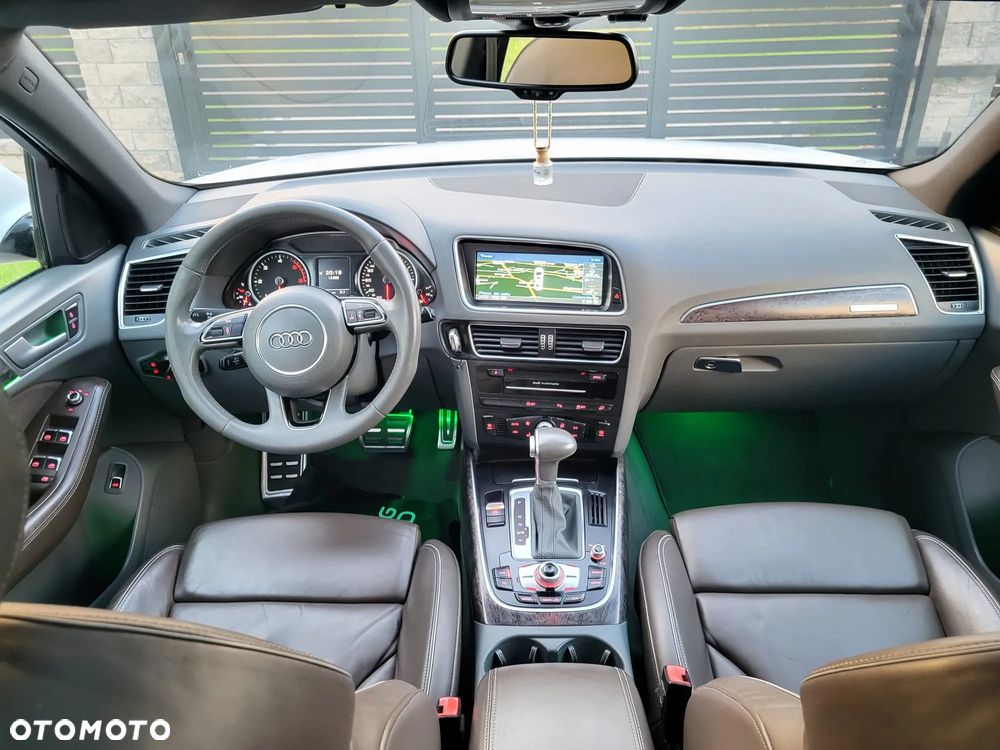 Audi Q5 2.0 TDI Quattro Design S tronic - 16