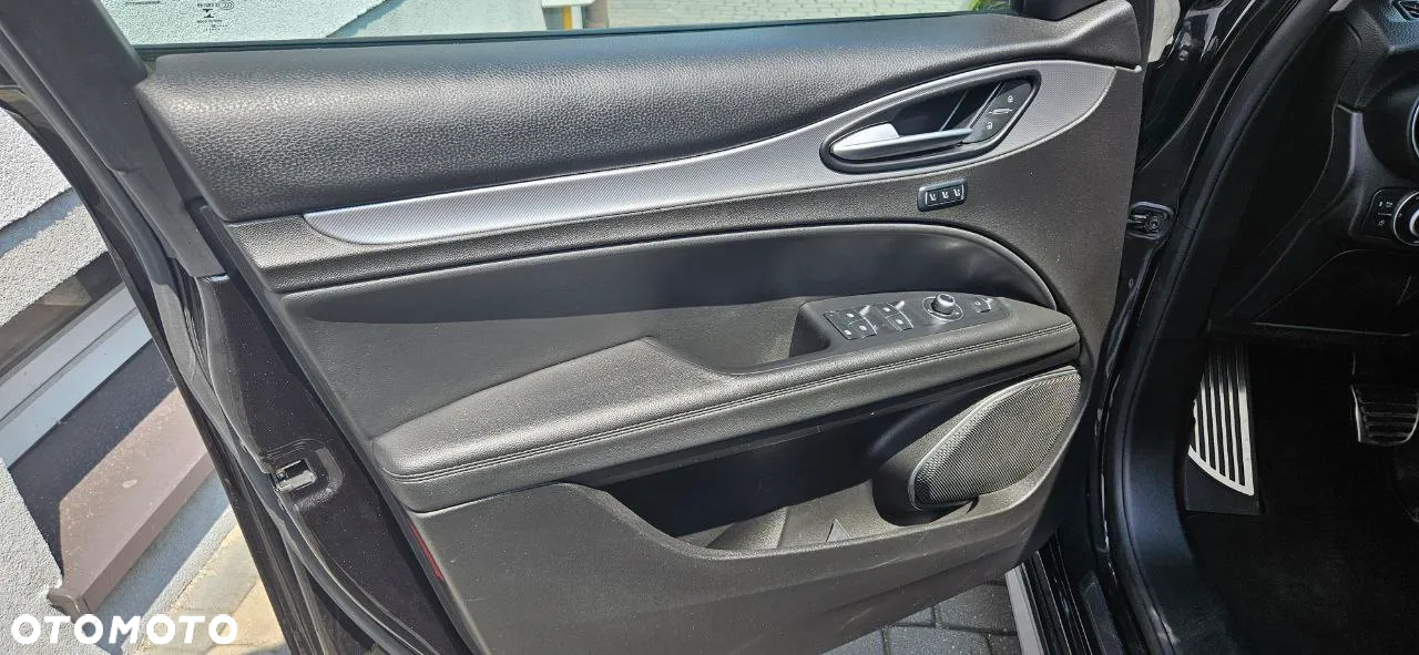 Alfa Romeo Stelvio 2.0 Turbo Veloce Q4 - 34