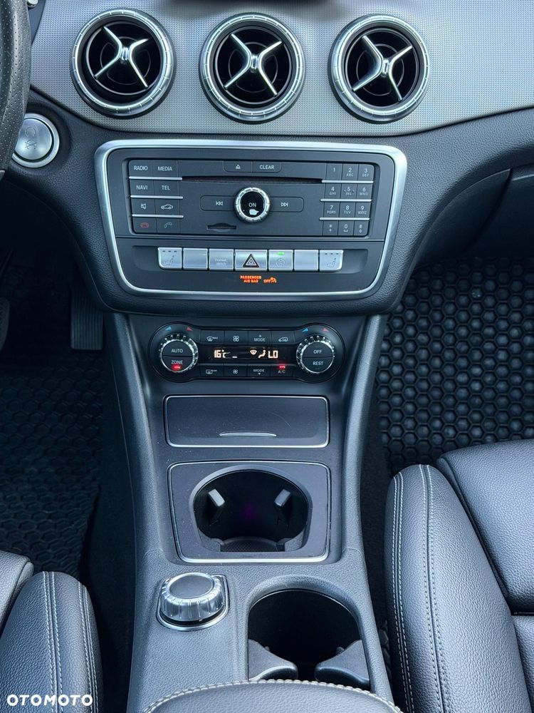 Mercedes-Benz CLA 250 4-Matic Sport - 30