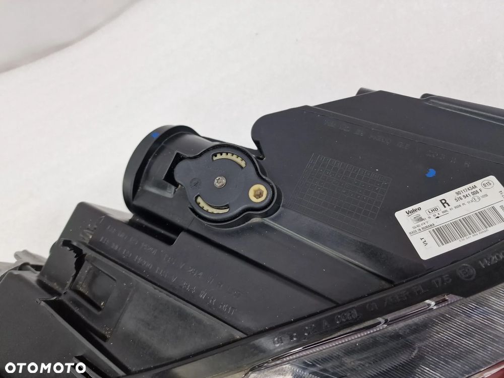 SEAT ATECA 576 PRAWA LAMPA PRZEDNIA PRZÓD FULL LED , NR 576941008F , NR AUKCJI LA404 - 8