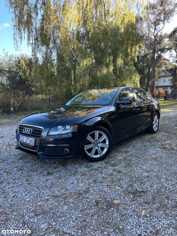 Audi A4 Limousine 2011 photo 3
