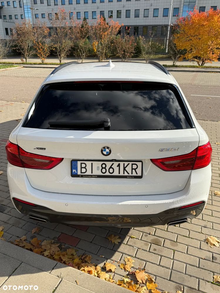 BMW Seria 5 530i xDrive M Sport sport - 11