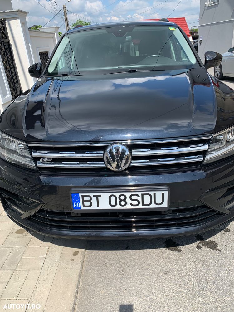 Volkswagen Tiguan - 32
