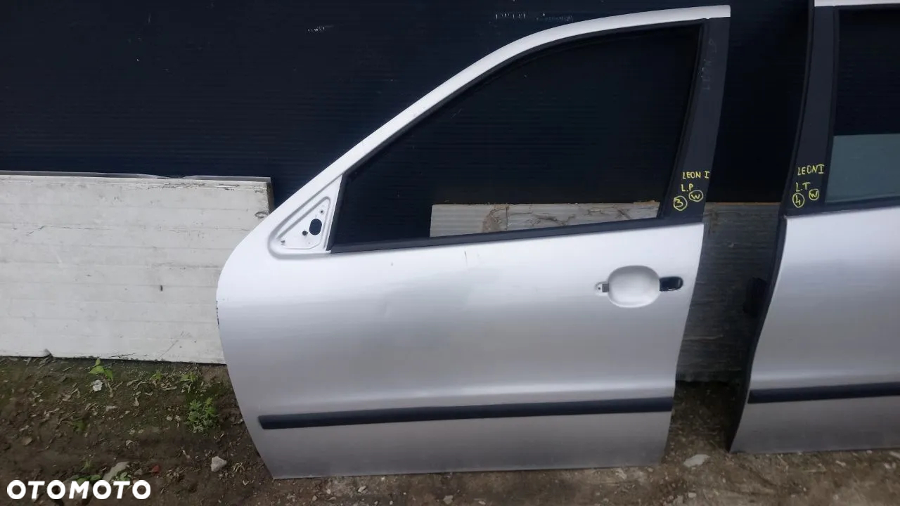 DRZWI SEAT LEON I TOLEDO II PRAWY PRZÓD I PRAWY TYŁ - 23
